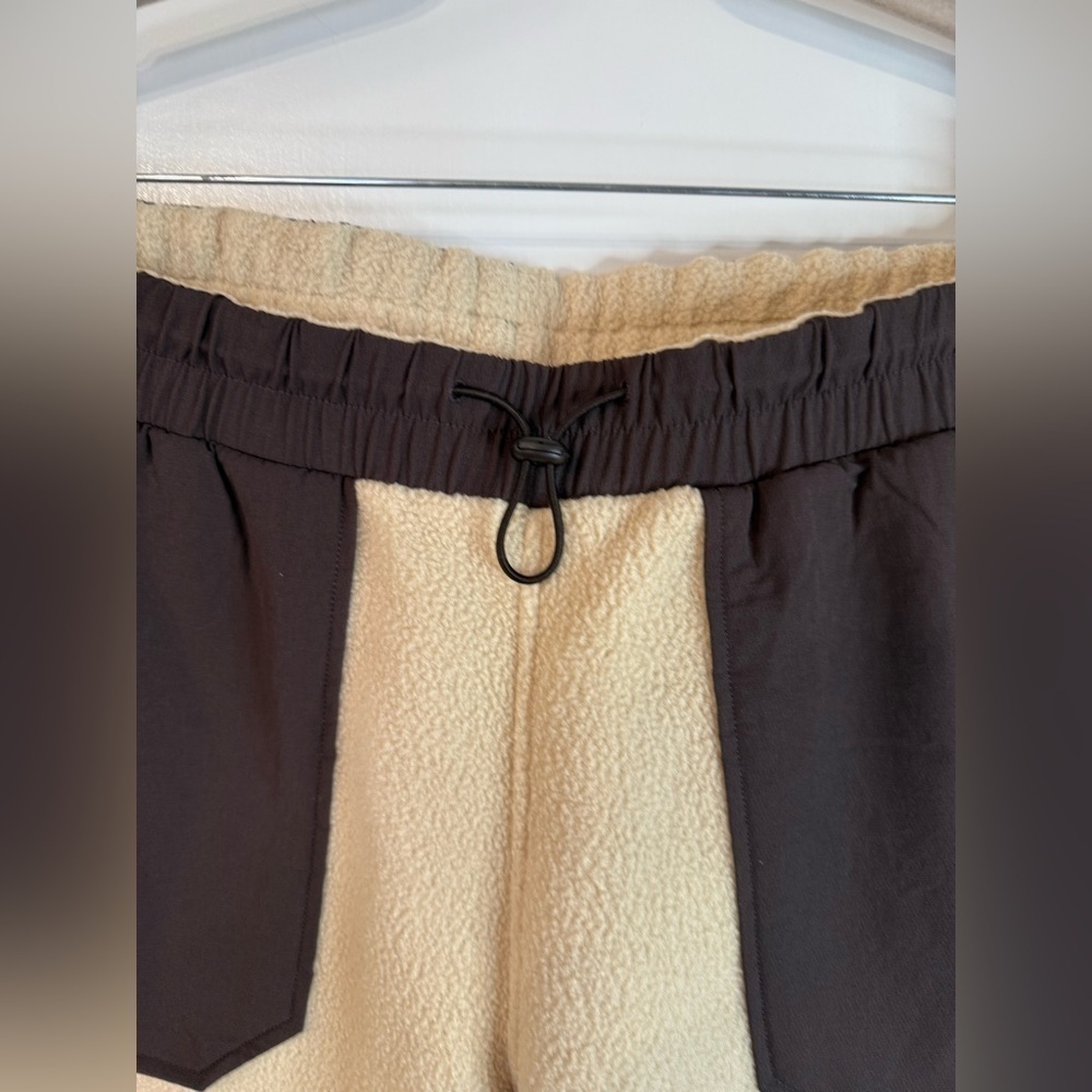 Outdoor Voices Mojave/Soil Beige PrimoFleece Jogger Lounge Pants - Size Medium - Picture 4 of 9